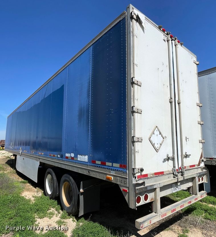 image for item DN4668 2001 Manac 48TAV  dry van trailer