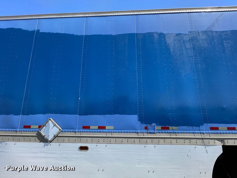 image for item DN4668 2001 Manac 48TAV  dry van trailer