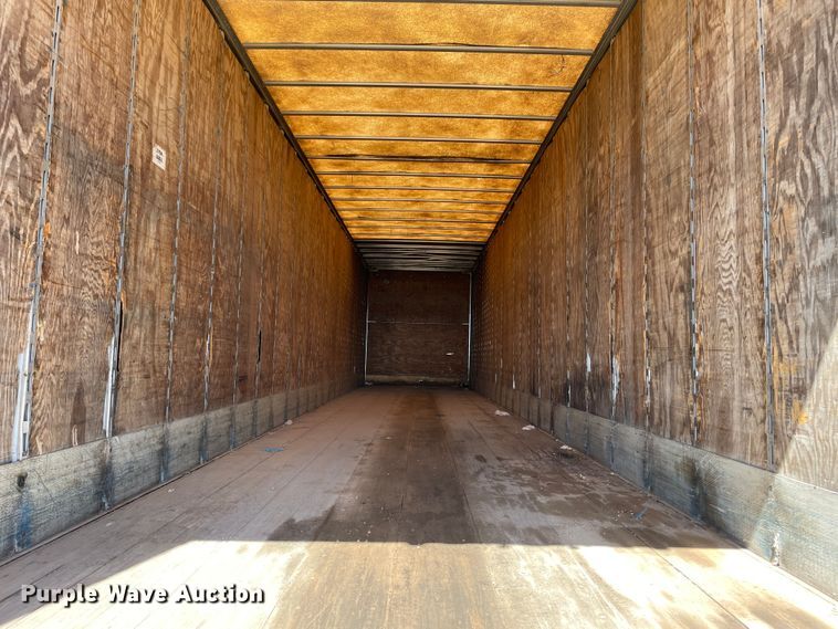 image for item DN4668 2001 Manac 48TAV  dry van trailer