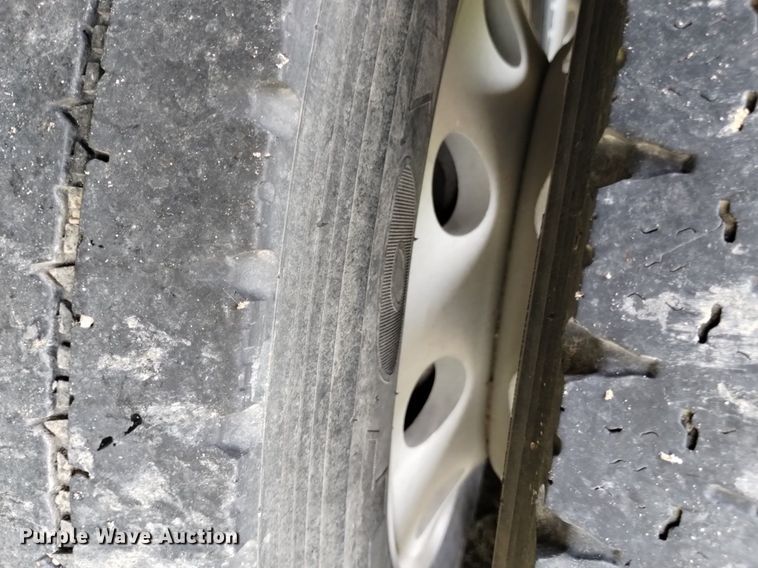 image for item DN6492 2011 Wilson DWH-551PW  grain trailer