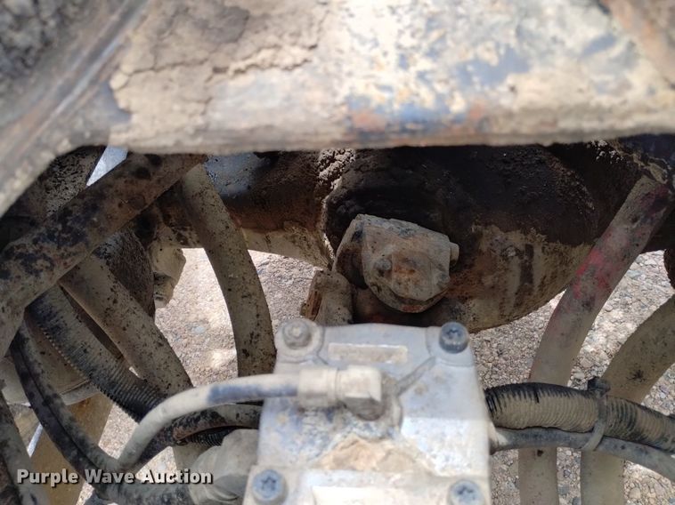 image for item DN6493 1999 Kenworth T800  semi truck