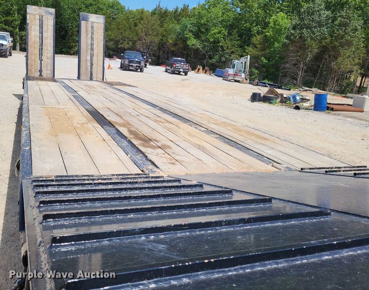 image for item DO3667 2022 Rampant Trailers Fixed Neck  drop deck equipment trailer