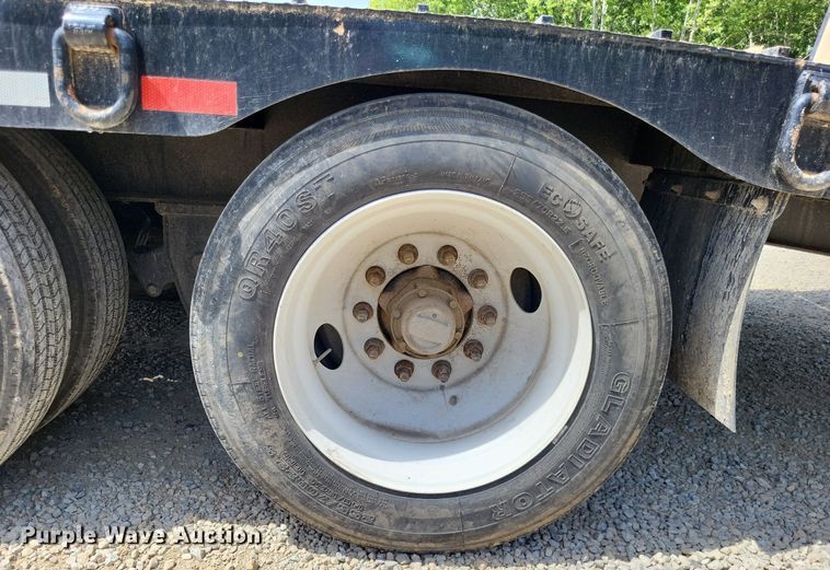 image for item DO3667 2022 Rampant Trailers Fixed Neck  drop deck equipment trailer