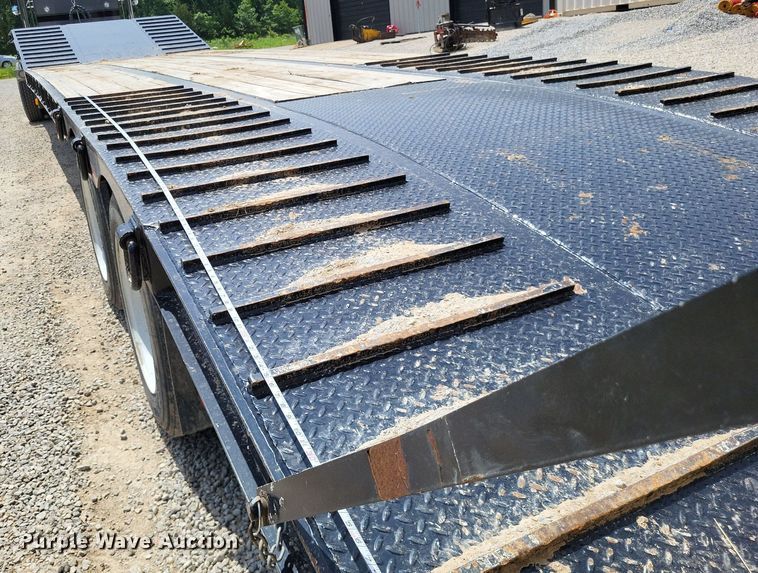 image for item DO3667 2022 Rampant Trailers Fixed Neck  drop deck equipment trailer