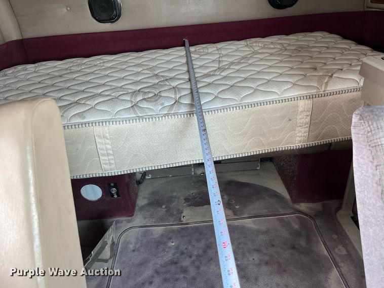 image for item DP0502 2007 International 9200i  semi truck