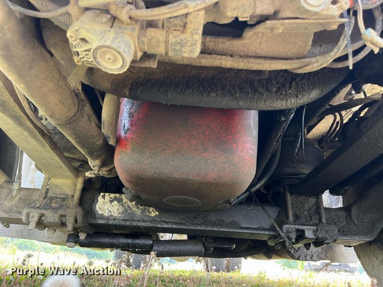 image for item DP0502 2007 International 9200i  semi truck