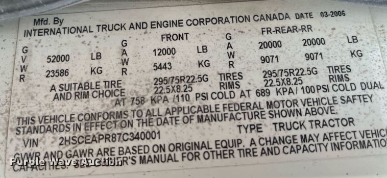 image for item DP0502 2007 International 9200i  semi truck