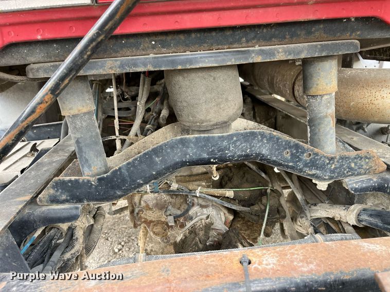 image for item DP0504 2001 Mack CH613  semi truck