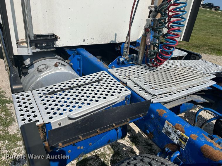 image for item DP0514 2007 Kenworth T600  semi truck