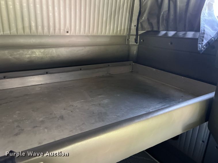 image for item DP0514 2007 Kenworth T600  semi truck