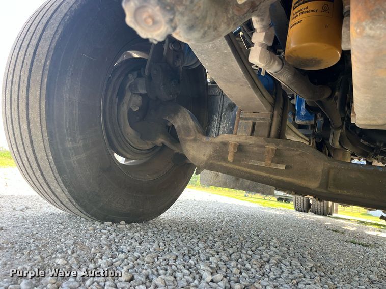 image for item DP0514 2007 Kenworth T600  semi truck