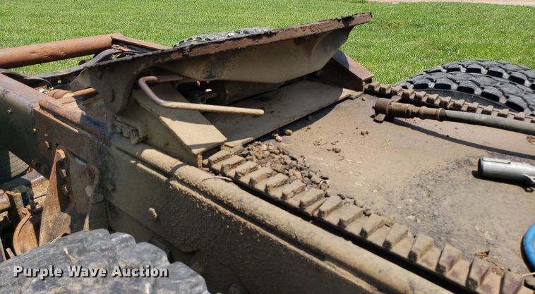 image for item DP8002 1988 Ford LTL9000  semi truck