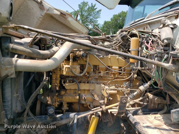 image for item DP8002 1988 Ford LTL9000  semi truck