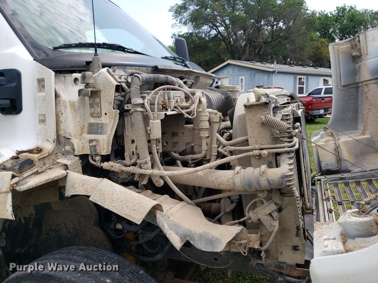 image for item DP8028 2004 Chevrolet C6500  refuse truck