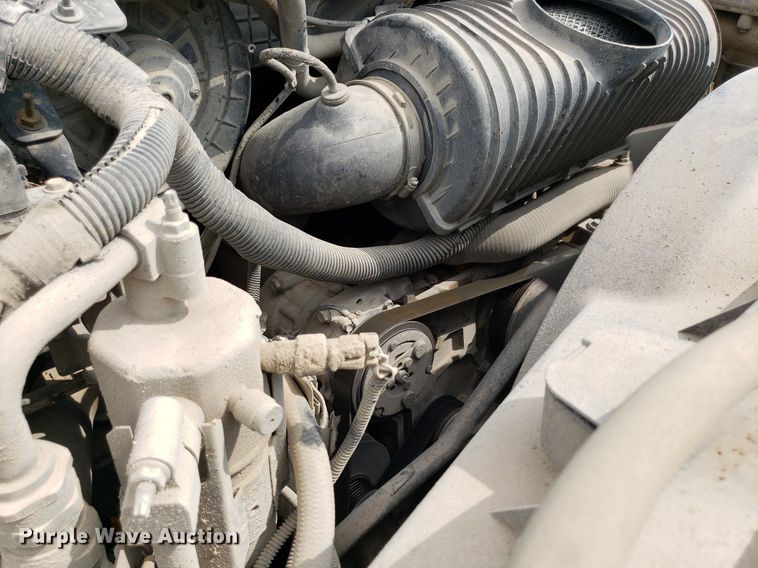 image for item DP8028 2004 Chevrolet C6500  refuse truck