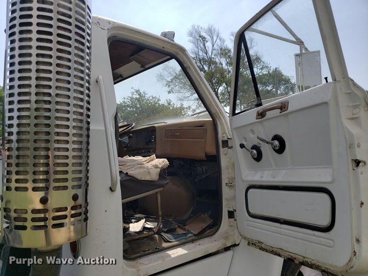 image for item DP8029 1979 GMC Brigadier  semi truck