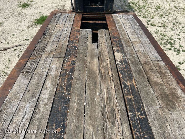 image for item DQ2096 2000 Trail King TK110HDG-503  lowboy equipment trailer