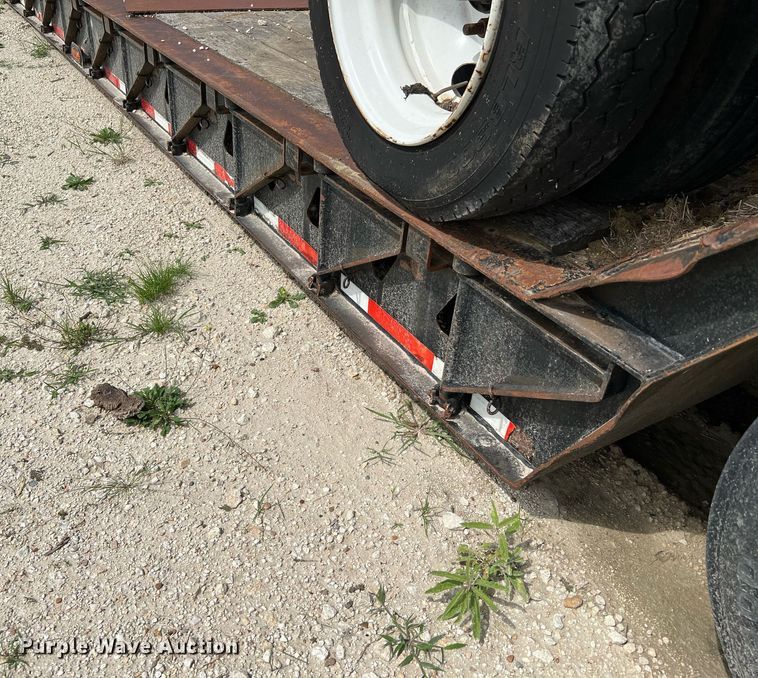 image for item DQ2096 2000 Trail King TK110HDG-503  lowboy equipment trailer