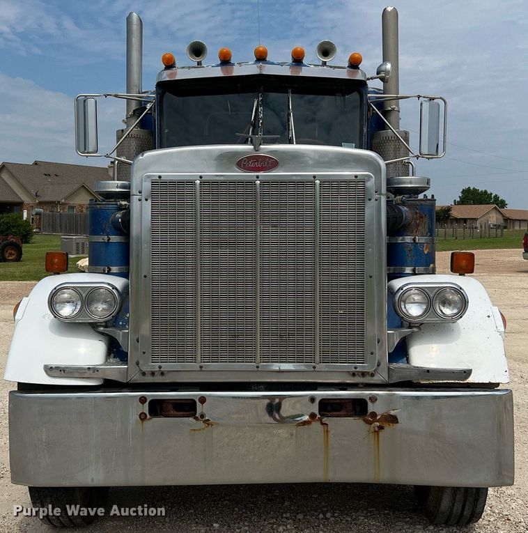 image for item DQ2097 1976 Peterbilt 359  semi truck