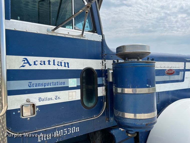 image for item DQ2097 1976 Peterbilt 359  semi truck