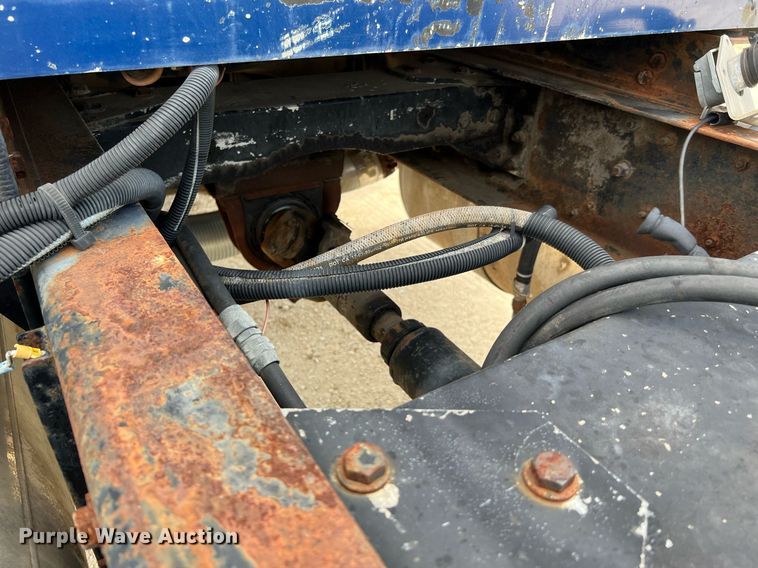 image for item DQ2097 1976 Peterbilt 359  semi truck