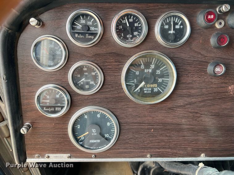 image for item DQ2097 1976 Peterbilt 359  semi truck