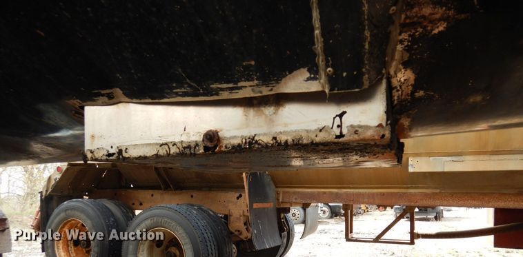 image for item DQ7316 1994 Etnyre T3176  tank trailer