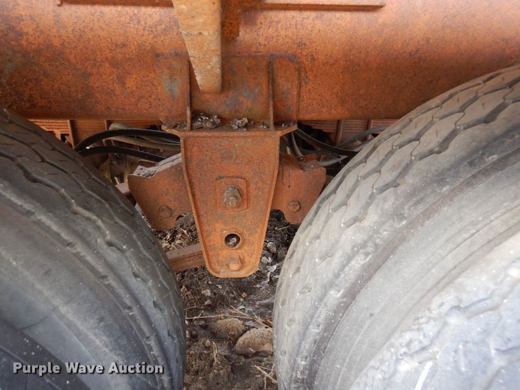 image for item DQ7316 1994 Etnyre T3176  tank trailer