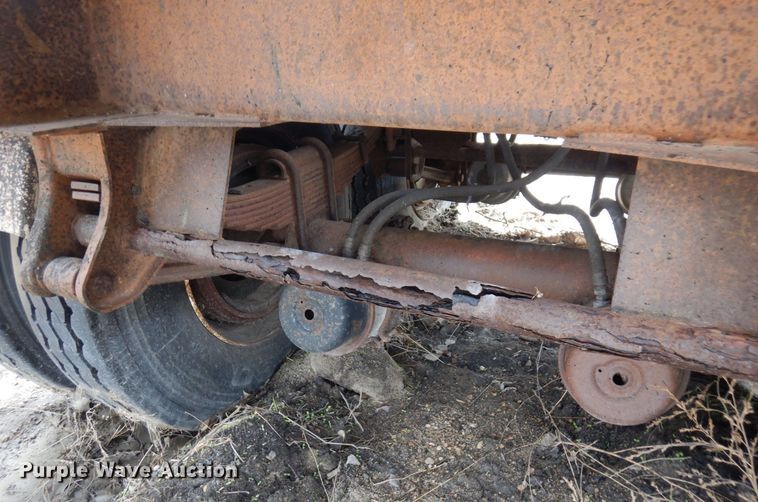 image for item DQ7316 1994 Etnyre T3176  tank trailer