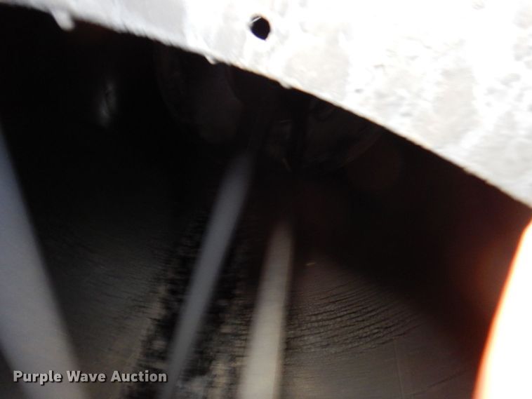 image for item DQ7317 1993 Etnyre  tank trailer