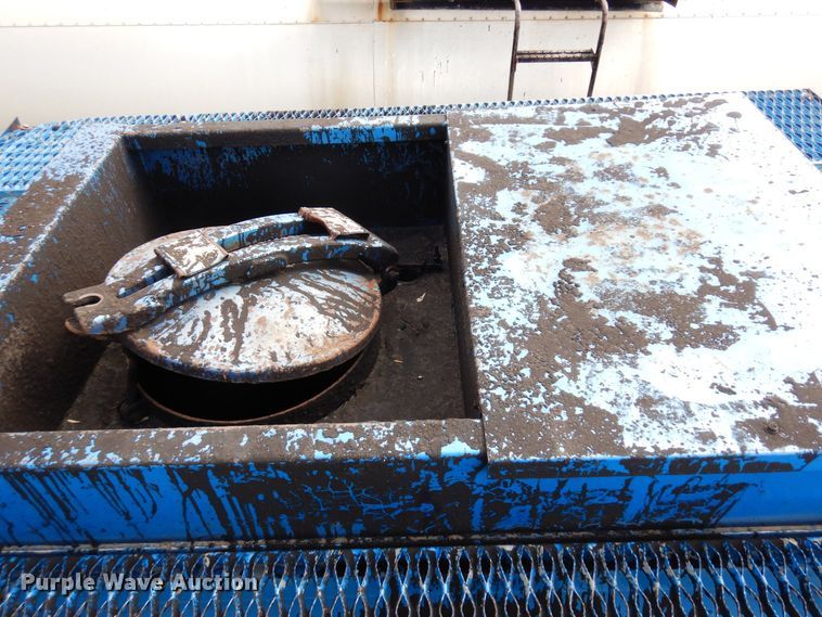 image for item DQ7317 1993 Etnyre  tank trailer