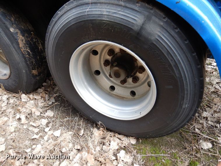 image for item DQ7317 1993 Etnyre  tank trailer