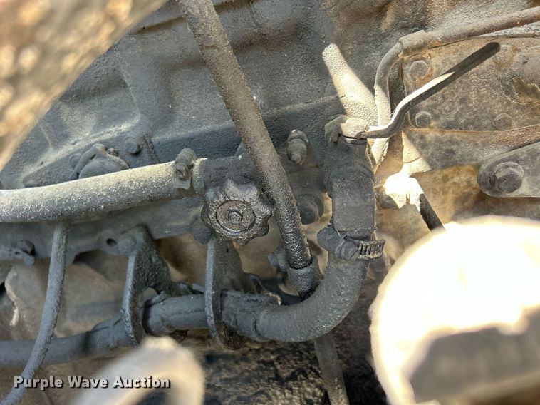 image for item DR4698 1990 Freightliner FLD  semi truck