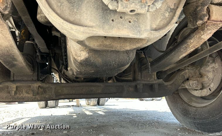 image for item DR4698 1990 Freightliner FLD  semi truck