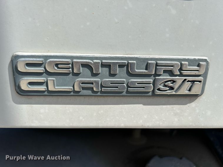 image for item DR4699 2003 Freightliner Century Class  semi truck