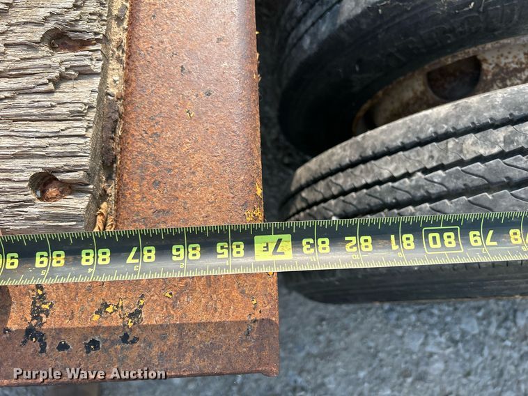 image for item DR4728 2000 Eager Beaver 25GLB  lowboy equipment trailer