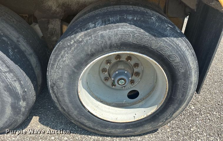 image for item DR4740 1987 Flowboy ST1000  belt trailer