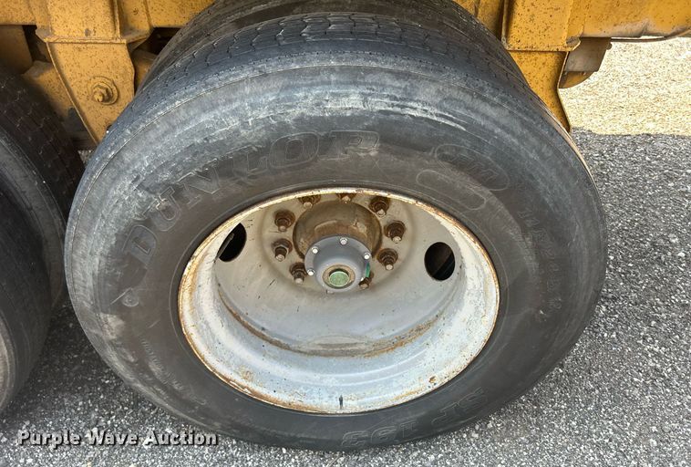 image for item DR4740 1987 Flowboy ST1000  belt trailer