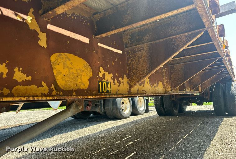 image for item DR4741 1972 American Motors  flatbed trailer