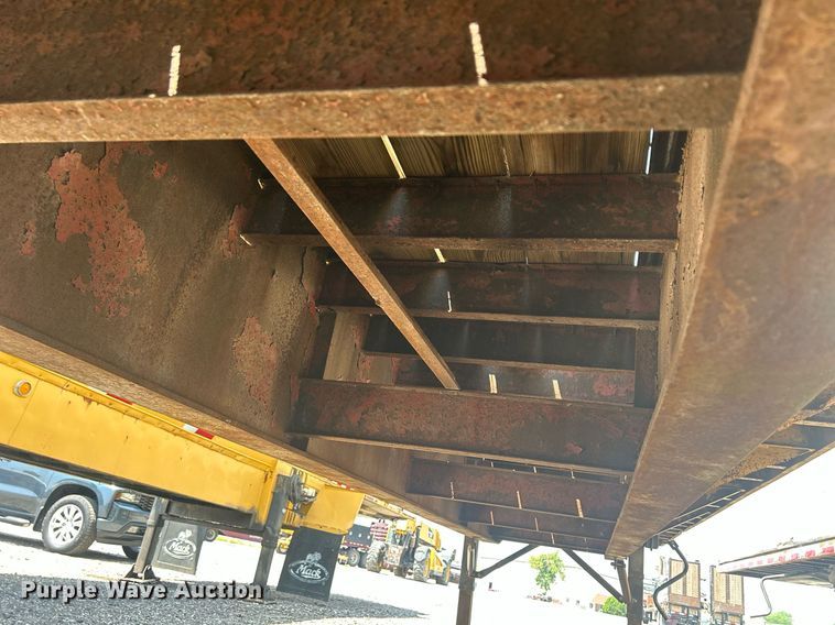 image for item DR4741 1972 American Motors  flatbed trailer