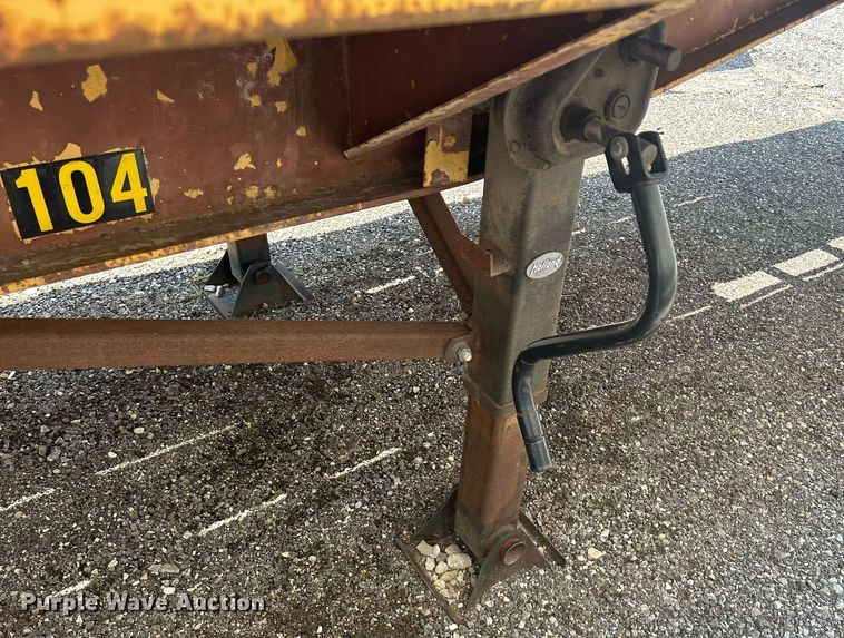 image for item DR4741 1972 American Motors  flatbed trailer