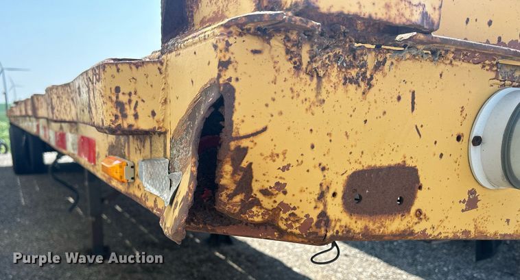 image for item DR4741 1972 American Motors  flatbed trailer