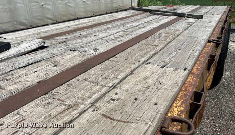 image for item DR4741 1972 American Motors  flatbed trailer