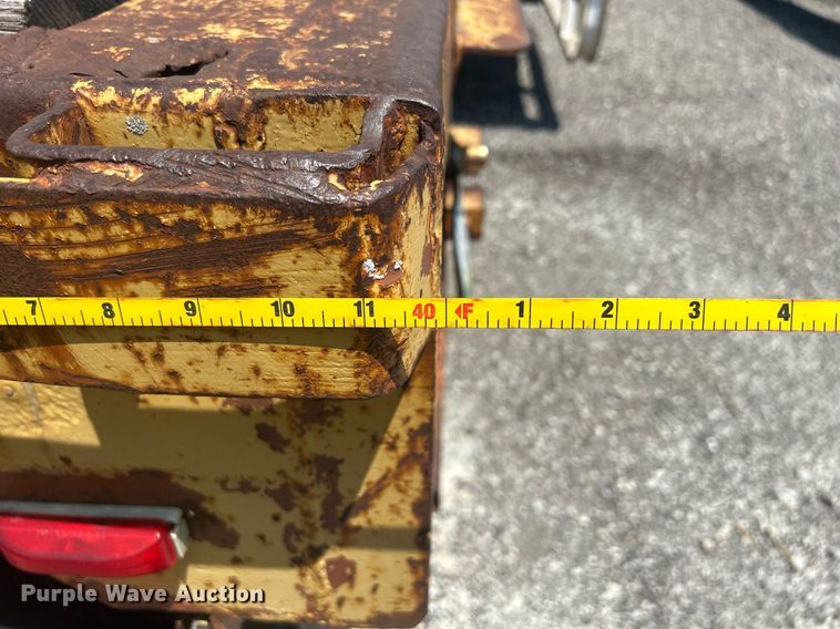 image for item DR4741 1972 American Motors  flatbed trailer