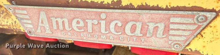 image for item DR4741 1972 American Motors  flatbed trailer