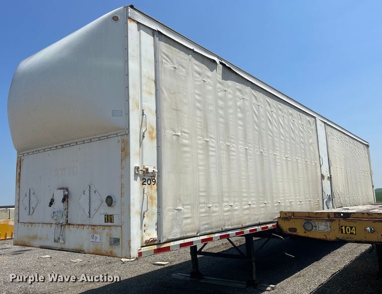image for item DR4742 1995 NuVan  side curtain trailer