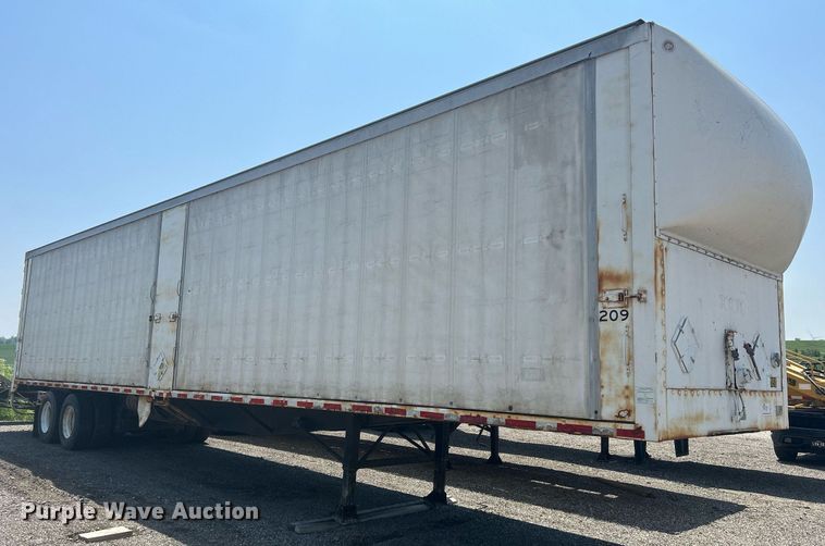 image for item DR4742 1995 NuVan  side curtain trailer