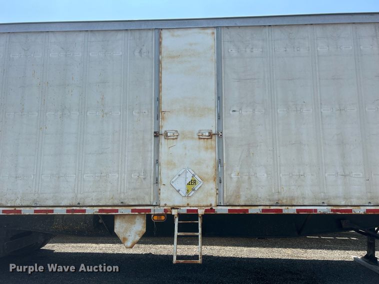 image for item DR4742 1995 NuVan  side curtain trailer