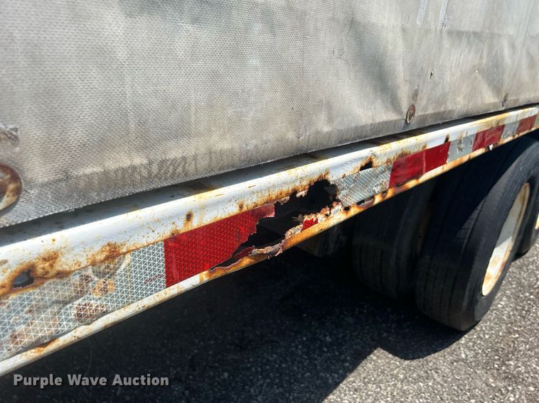 image for item DR4742 1995 NuVan  side curtain trailer