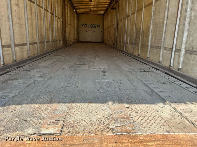 image for item DR4742 1995 NuVan  side curtain trailer